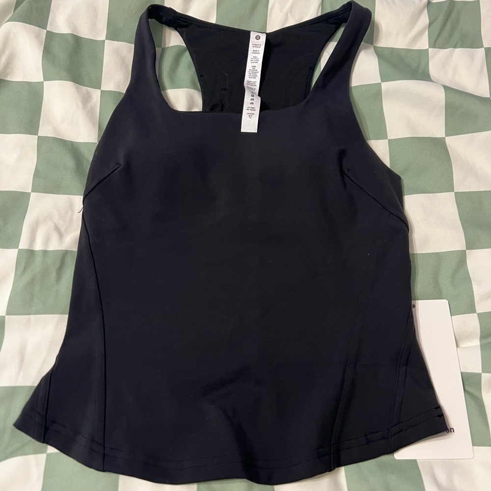 Lululemon InStill tank